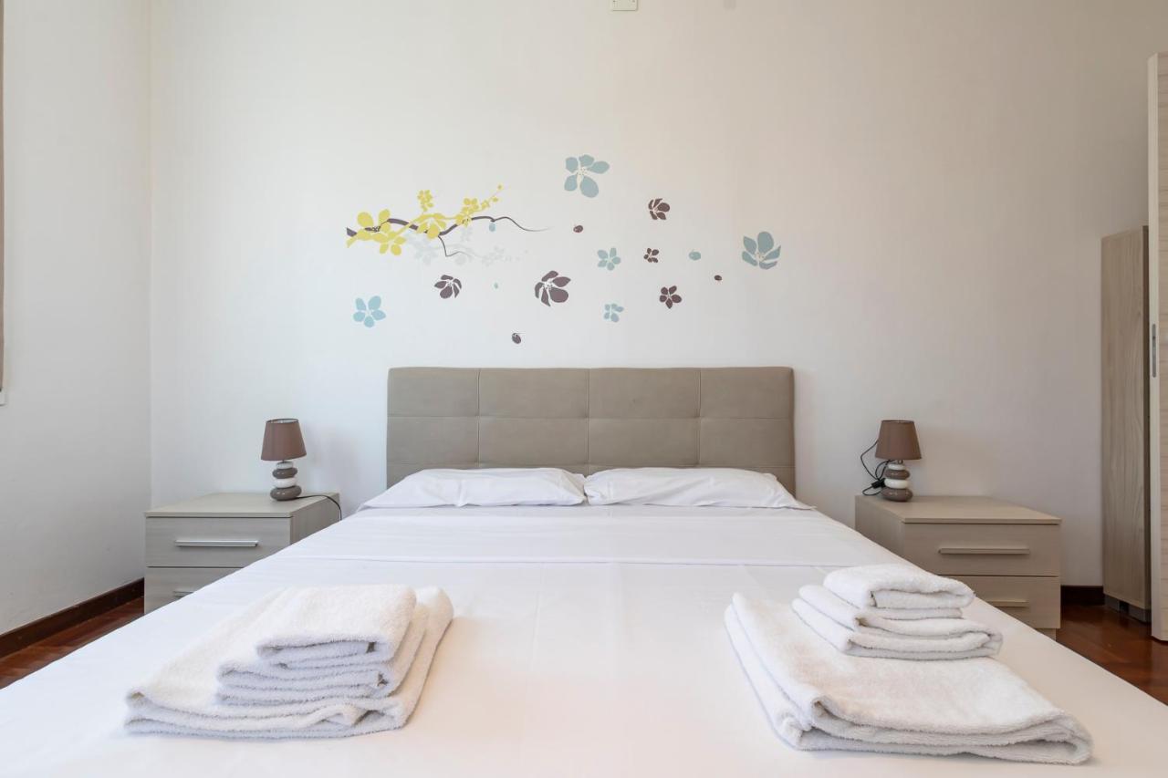 Big Apartment - Alcuino 7 밀라노 외부 사진