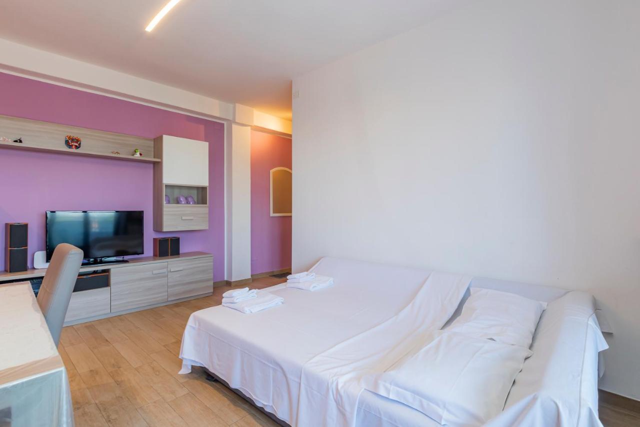 Big Apartment - Alcuino 7 밀라노 외부 사진